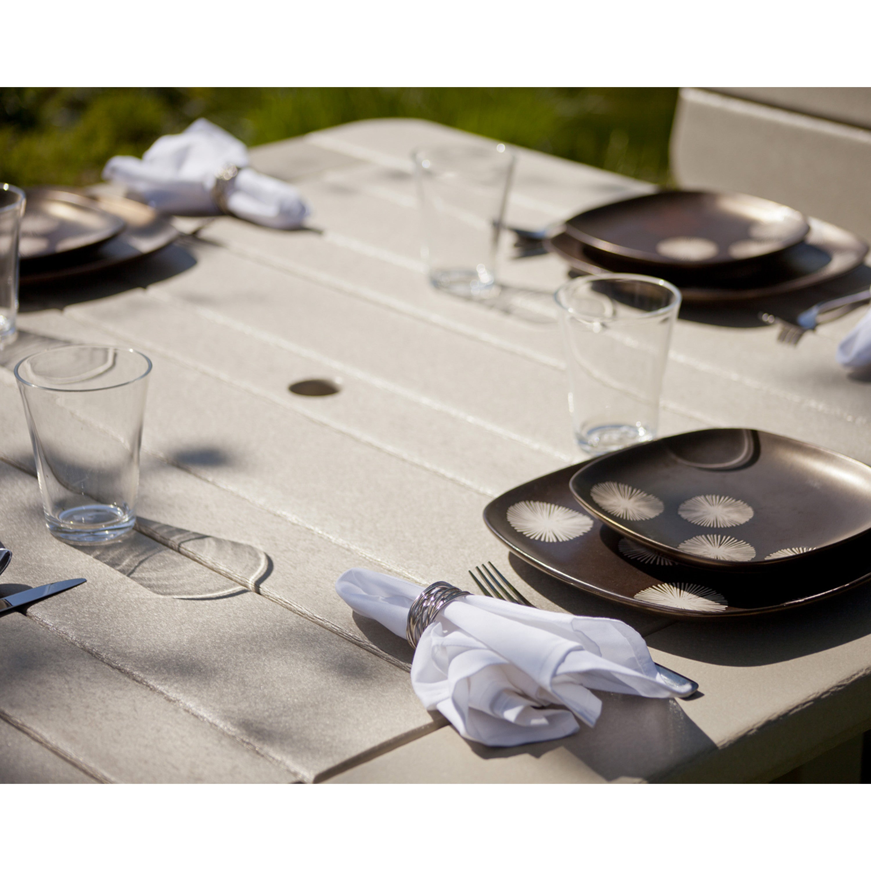 Park 48 Square Table